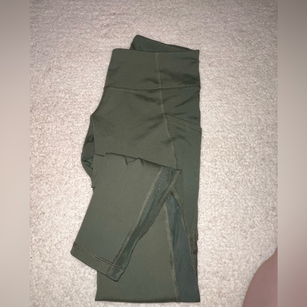 Old navy leggings with mesh insert